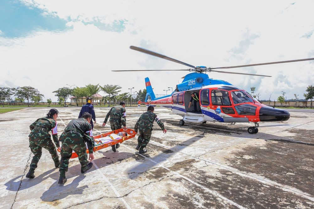 Diễn tập chung quân y giữa Quân đội Việt Nam - Campuchia. (Ảnh: Cổng TTĐT Bộ Quốc phòng) Diễn tập chung quân y giữa Quân đội Việt Nam - Campuchia. (Ảnh: Cổng TTĐT Bộ Quốc phòng)