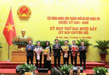 ha noi co tan chu tich ubnd va chu tich hdnd thanh pho nhiem ky 2021 2026