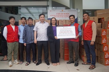 SCI hỗ trợ nhu yếu phẩm khẩn cấp cho hộ gia đình bị ngập lụt tại Đắk Lắk