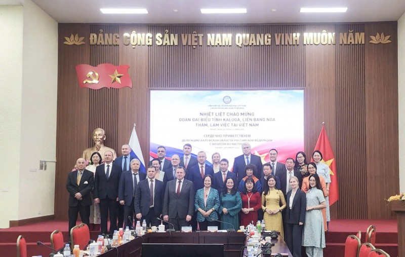 Thúc đẩy hợp tác nhân dân và tăng cường trao đổi giữa Việt Nam và tỉnh Kaluga, Liên bang Nga Thúc đẩy hợp tác nhân dân và tăng cường trao đổi giữa Việt Nam và tỉnh Kaluga, Liên bang Nga
