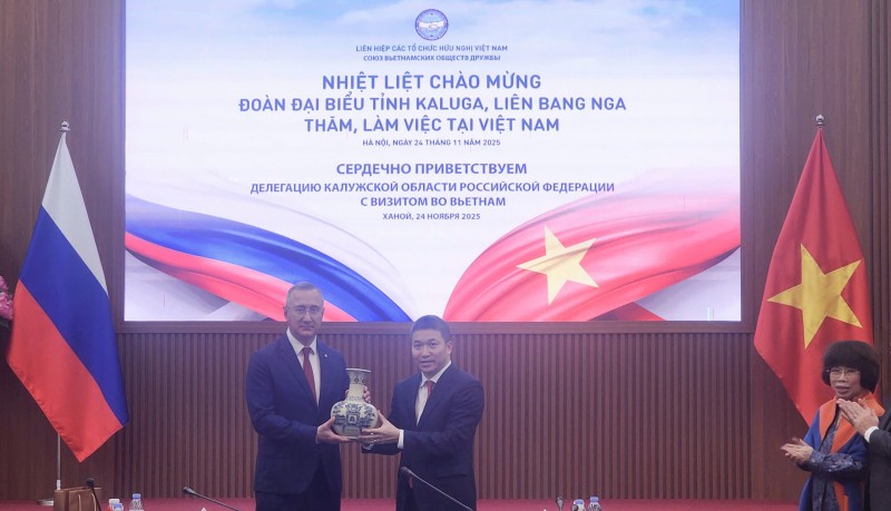 Thúc đẩy hợp tác nhân dân và tăng cường trao đổi giữa Việt Nam và tỉnh Kaluga, Liên bang Nga Thúc đẩy hợp tác nhân dân và tăng cường trao đổi giữa Việt Nam và tỉnh Kaluga, Liên bang Nga