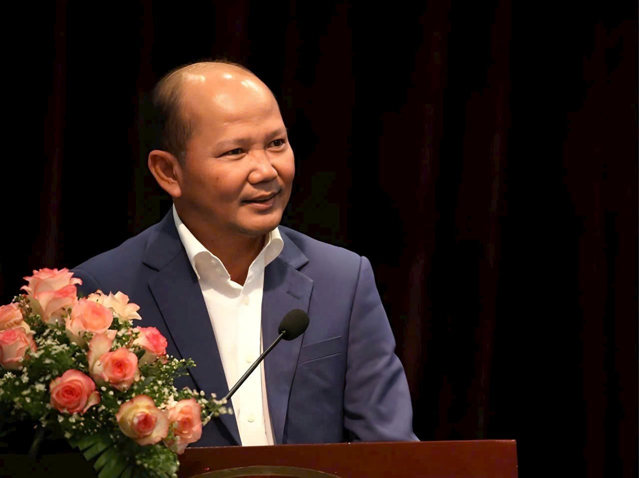 Bạn bè quốc tế, chuyên gia ngành đối ngoại góp ý nhằm gắn kết nhân dân Việt Nam và thế giới Bạn bè quốc tế, chuyên gia ngành đối ngoại góp ý nhằm gắn kết nhân dân Việt Nam và thế giới