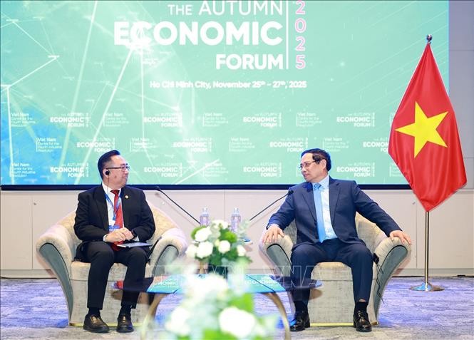 Thủ tướng Phạm Minh Chính tiếp khách quốc tế tham dự Diễn đàn Kinh tế mùa Thu Thủ tướng Phạm Minh Chính tiếp khách quốc tế tham dự Diễn đàn Kinh tế mùa Thu