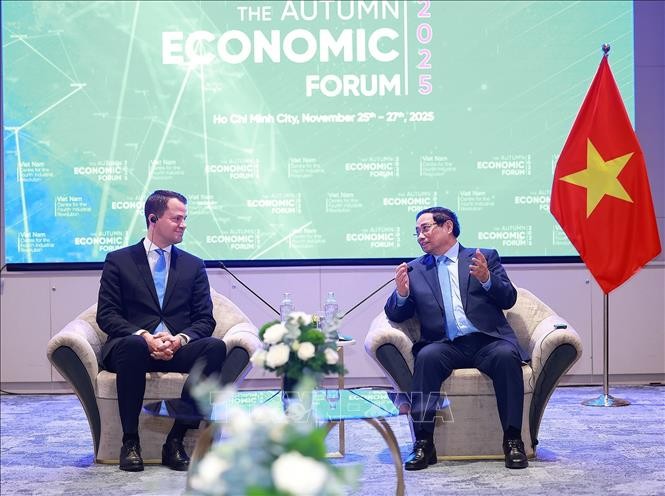 Thủ tướng Phạm Minh Chính tiếp khách quốc tế tham dự Diễn đàn Kinh tế mùa Thu Thủ tướng Phạm Minh Chính tiếp khách quốc tế tham dự Diễn đàn Kinh tế mùa Thu