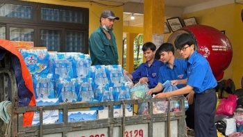 dau can thanh nien co dau kho co thanh nien khat vong tuoi tre qua nhung mua gian kho