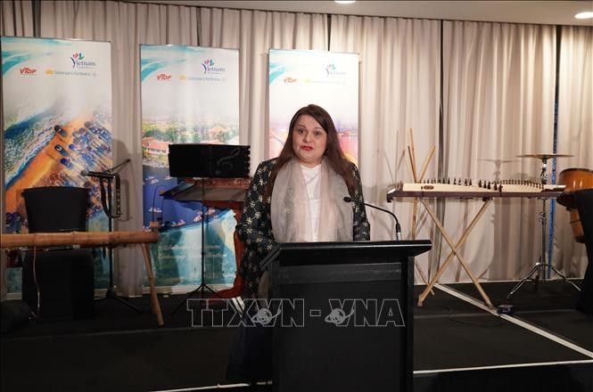 Bà Trần Thị Thanh Mỹ - Phó Tổng Lãnh sự Việt Nam tại Sydney, Trưởng Thương vụ Việt Nam tại Australia - phát biểu tại sự kiện. Ảnh: Lê Đạt/PV TTXVN tại Australia Bà Trần Thị Thanh Mỹ - Phó Tổng Lãnh sự Việt Nam tại Sydney, Trưởng Thương vụ Việt Nam tại Australia - phát biểu tại sự kiện. Ảnh: Lê Đạt/PV TTXVN tại Australia