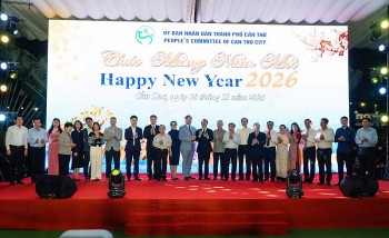 Cần Thơ tổ chức họp mặt mừng năm mới 2026 với bạn bè và đối tác quốc tế