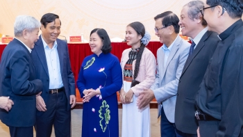 gan 528000 y kien gop y du thao van kien dai hoi xiv cua dang qua he thong mat tran