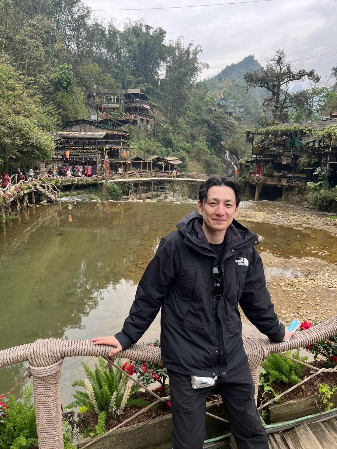 Anh Kaneya Manabu trong một chuyến du lịch Sapa (Lào Cai) Anh Kaneya Manabu trong một chuyến du lịch Sapa (Lào Cai)