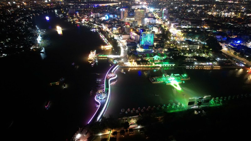 Rộn ràng Lễ hội Văn hóa Sông nước Cần Thơ dịp cuối năm Rộn ràng Lễ hội Văn hóa Sông nước Cần Thơ dịp cuối năm