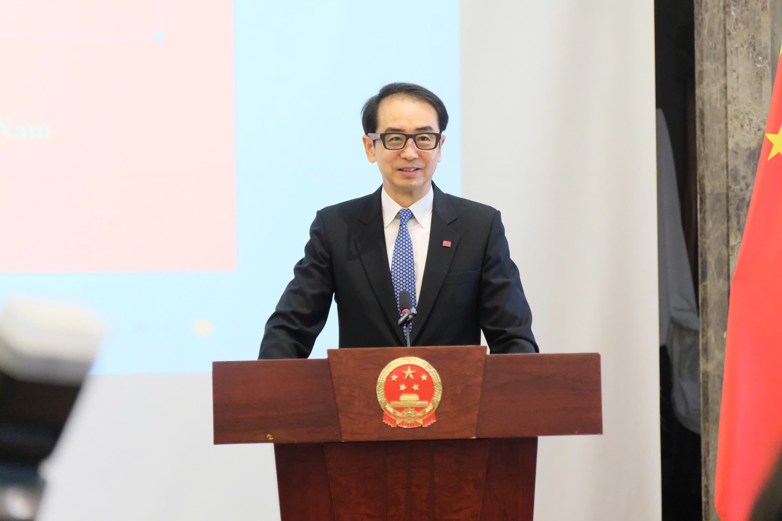 Trao học bổng Đại sứ Trung Quốc năm 2025 cho 225 học sinh vượt khó Trao học bổng Đại sứ Trung Quốc năm 2025 cho 225 học sinh vượt khó