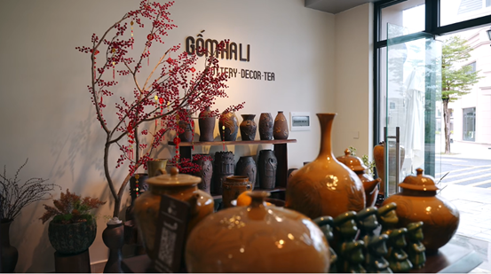 Nhà đầu tư kê cao gối ngủ, thương nhân “hốt bạc” nhờ bài toán dòng tiền “khó cưỡng” tại Asia Vibe Nhà đầu tư kê cao gối ngủ, thương nhân “hốt bạc” nhờ bài toán dòng tiền “khó cưỡng” tại Asia Vibe