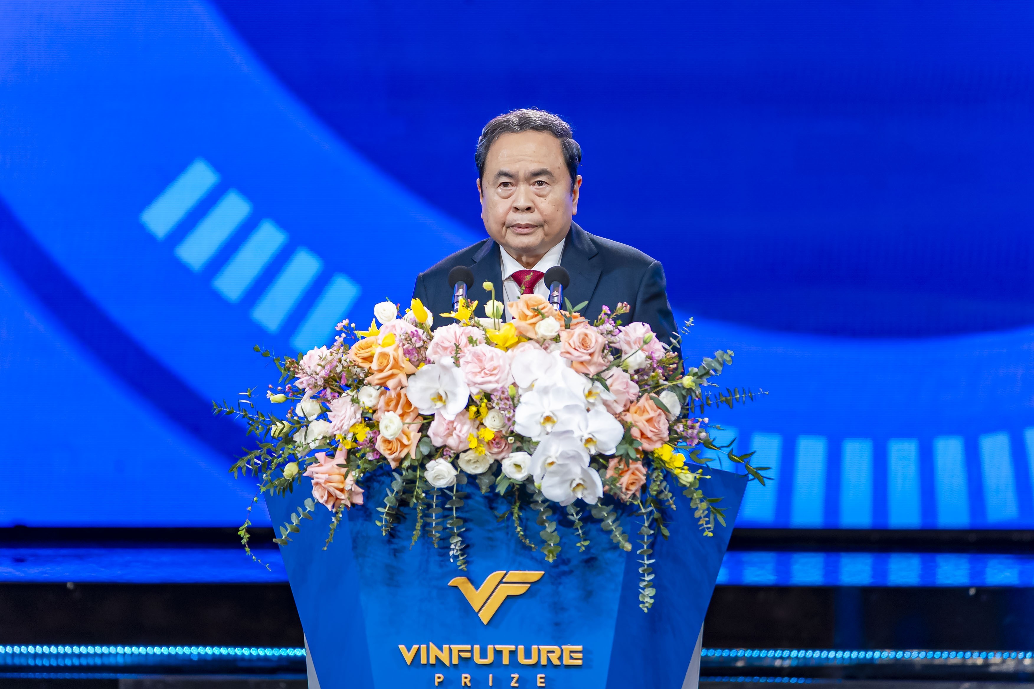 VinFuture 2025 – Vinh danh 4 công trình khoa học “Cùng vươn mình – Cùng thịnh vượng” VinFuture 2025 – Vinh danh 4 công trình khoa học “Cùng vươn mình – Cùng thịnh vượng”