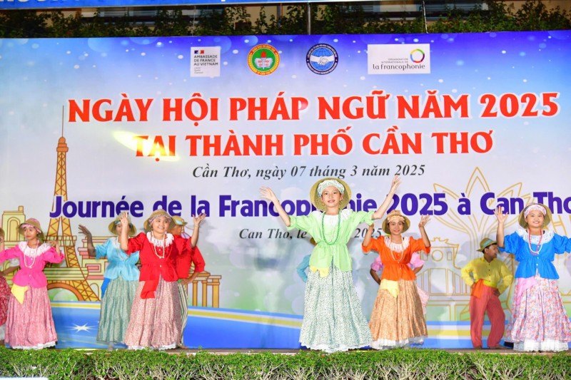 Huy động nguồn lực quốc tế, thúc đẩy phát triển bền vững Huy động nguồn lực quốc tế, thúc đẩy phát triển bền vững