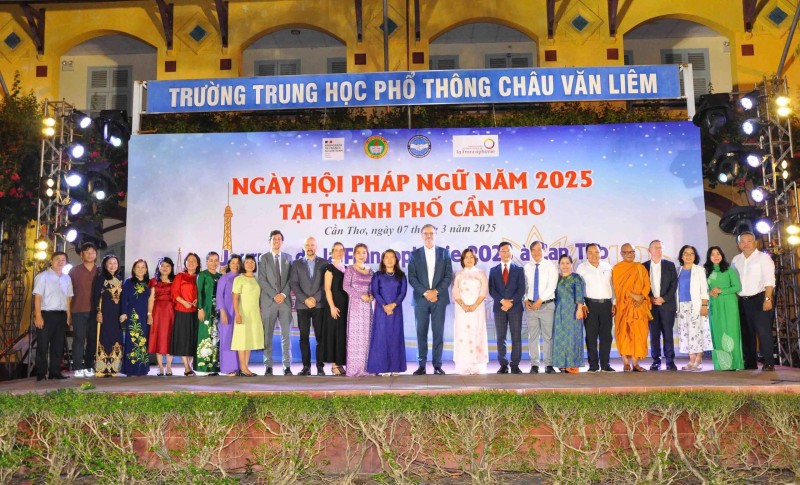 Huy động nguồn lực quốc tế, thúc đẩy phát triển bền vững Huy động nguồn lực quốc tế, thúc đẩy phát triển bền vững