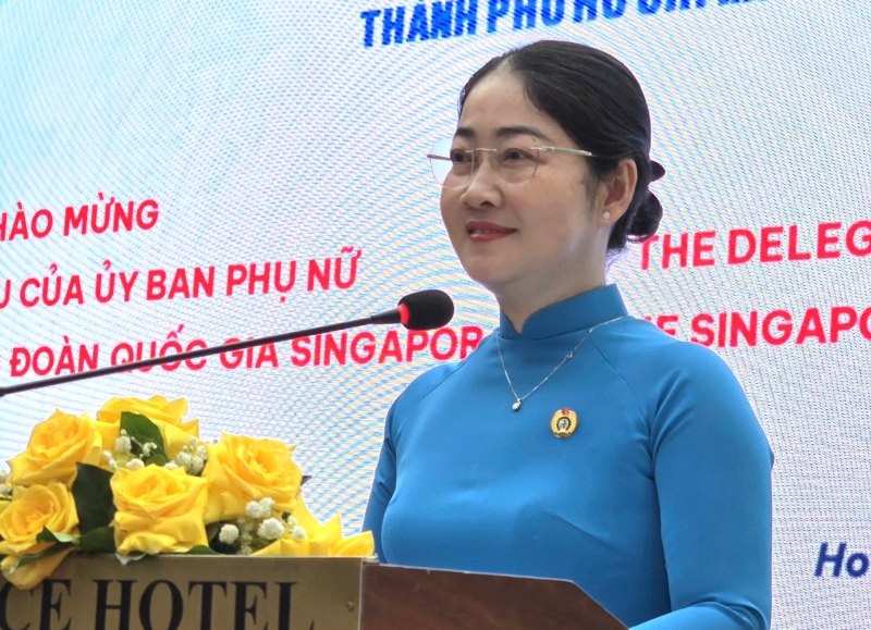 bà Nguyễn Kim Loan, Phó Chủ tịch LĐLĐ TPHCM phát biểu. (Ảnh: N.D) bà Nguyễn Kim Loan, Phó Chủ tịch LĐLĐ TPHCM phát biểu. (Ảnh: N.D)