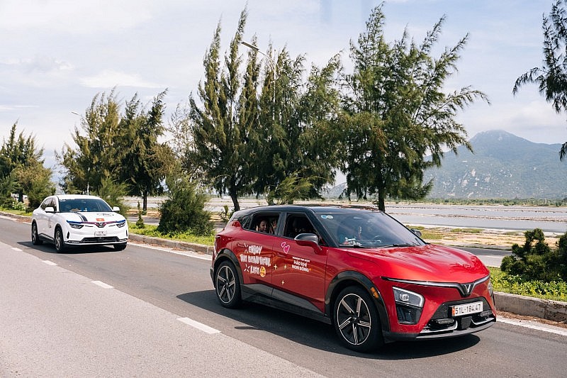 VinFast VF 7 - Chiến binh C SUV toàn diện về sức mạnh, an toàn và kinh tế VinFast VF 7 - Chiến binh C SUV toàn diện về sức mạnh, an toàn và kinh tế