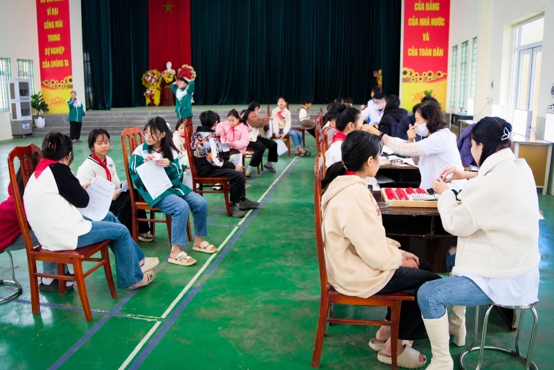 Orbis hỗ trợ Cần Thơ tăng cường chăm sóc mắt toàn diện cho cộng đồng Orbis hỗ trợ Cần Thơ tăng cường chăm sóc mắt toàn diện cho cộng đồng