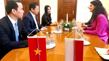 thuc day hop tac dia phuong viet nam ba lan