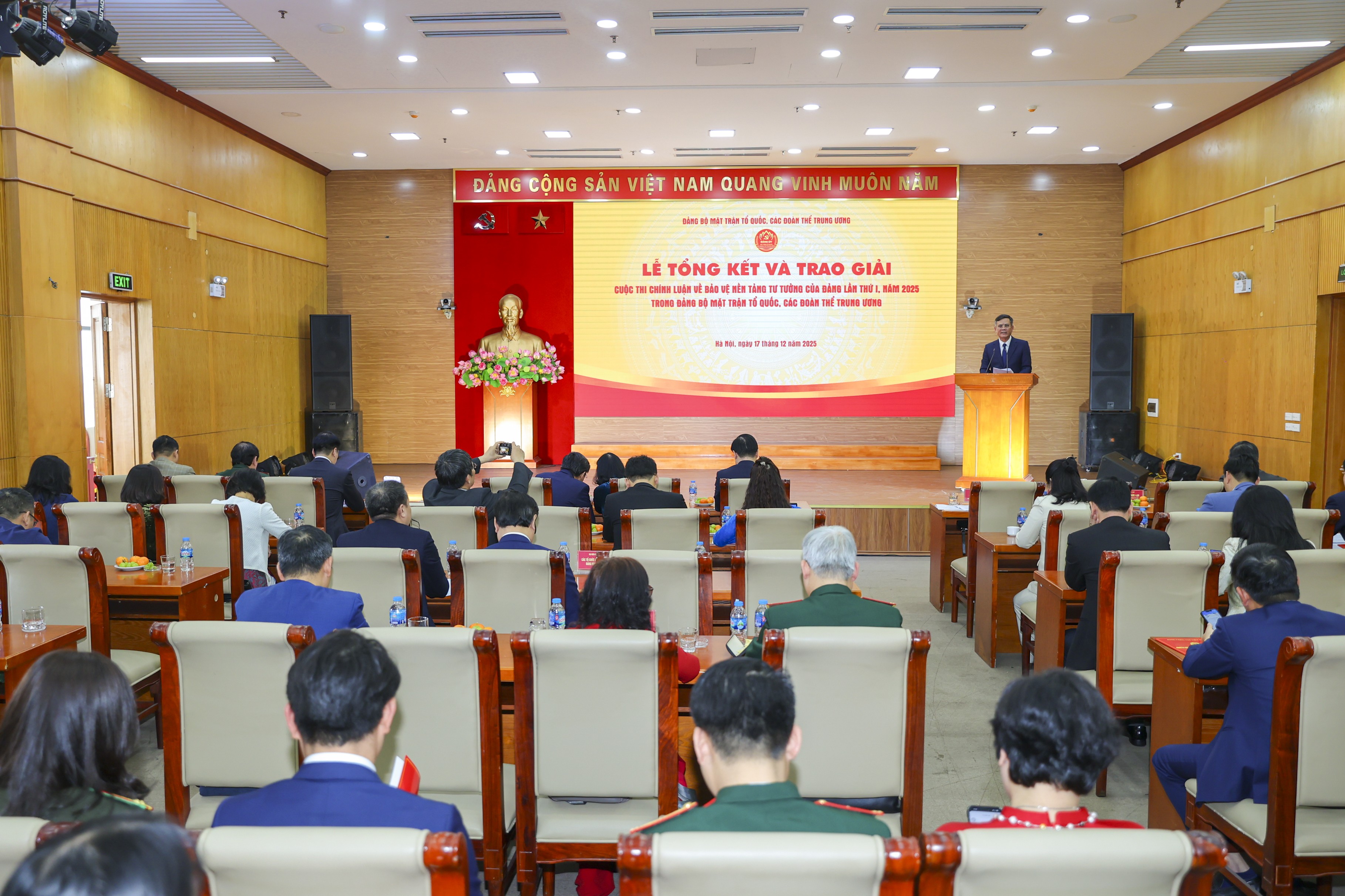 Khẳng định vai trò của Đảng bộ Mặt trận Tổ quốc, các đoàn thể Trung ương trong bảo vệ nền tảng tư tưởng của Đảng