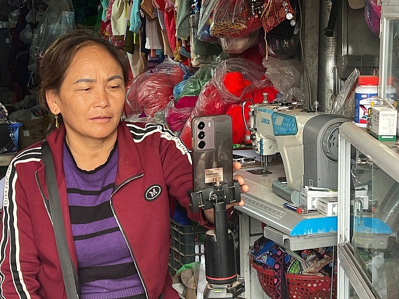 Mường Toong chuyển biến nhờ tăng cường tiếp cận thông tin giảm nghèo đa chiều Mường Toong chuyển biến nhờ tăng cường tiếp cận thông tin giảm nghèo đa chiều