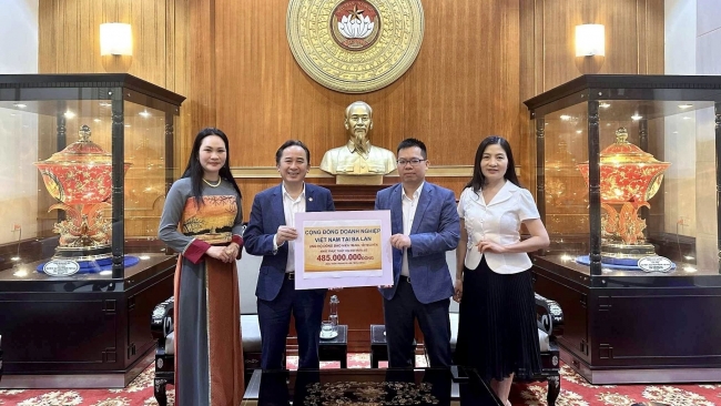 Kiều bào Pháp, Ba Lan, Hàn Quốc hỗ trợ đồng bào bị ảnh hưởng bởi thiên tai