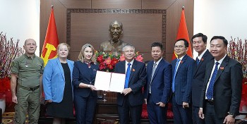 de xuat thiet lap quan he hop tac giua thanh pho da nang va tinh leningrad