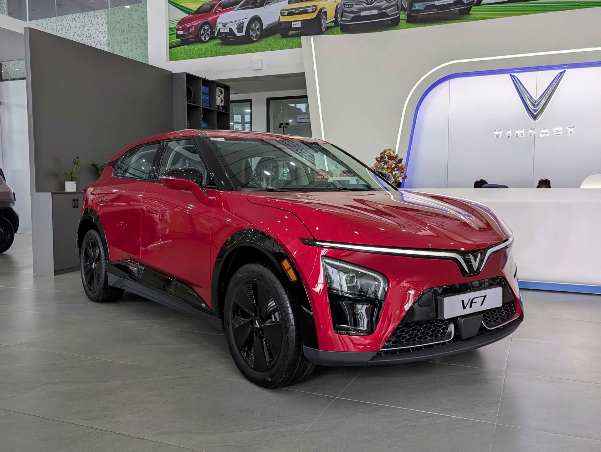 Ưu đãi khủng dịp cuối năm, cơ hội sở hữu VF 7 Eco – “nhà vô địch kép” của phân khúc C-SUV Ưu đãi khủng dịp cuối năm, cơ hội sở hữu VF 7 Eco – “nhà vô địch kép” của phân khúc C-SUV