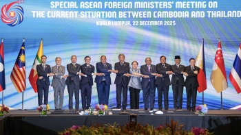 viet nam san sang phoi hop voi asean thuc day hoa giai campuchia thai lan