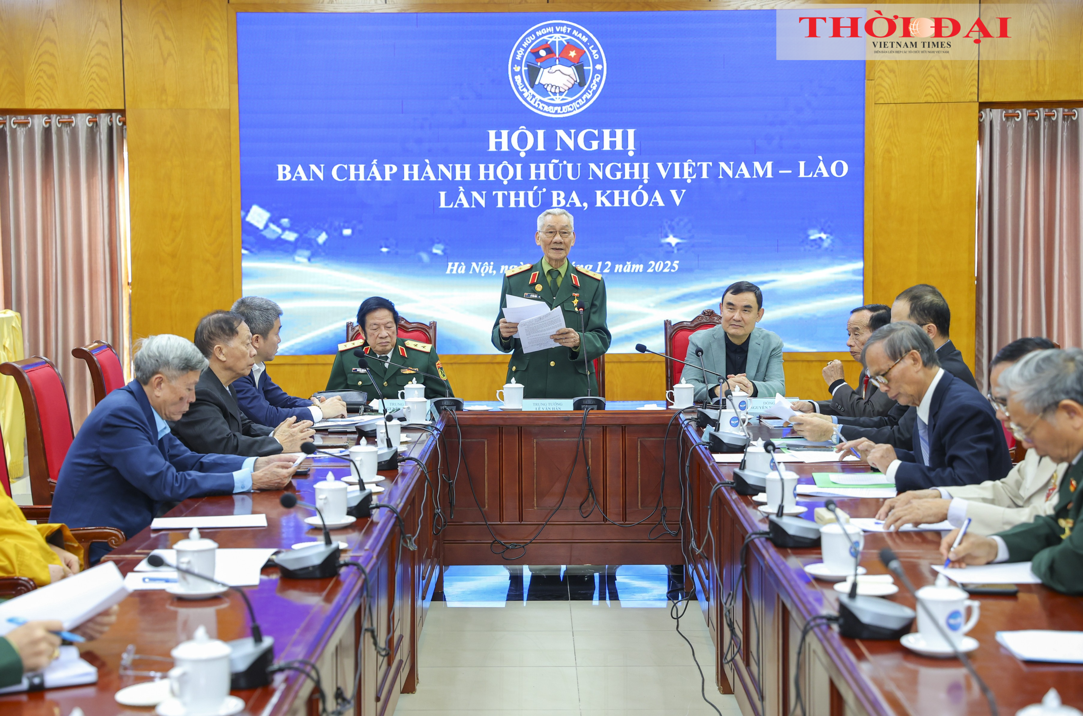 Đối ngoại nhân dân phải trực tiếp vun đắp "gắn kết chiến lược" Việt Nam - Lào