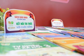 Bộ Giáo dục và Đào tạo công bố bộ sách giáo khoa thống nhất toàn quốc