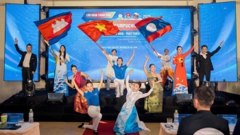lien hoan thanh nien viet nam campuchia lao 2025 the he tre tiep noi mach nguon huu nghi