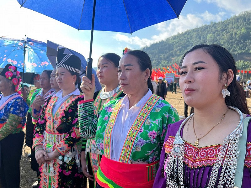 Tôn vinh văn hóa Mông tại Ngày hội Văn hóa các dân tộc xã Sam Mứn