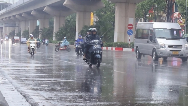 Thời tiết hôm nay (31/12): Bắc Bộ đón không khí lạnh, có mưa vài nơi