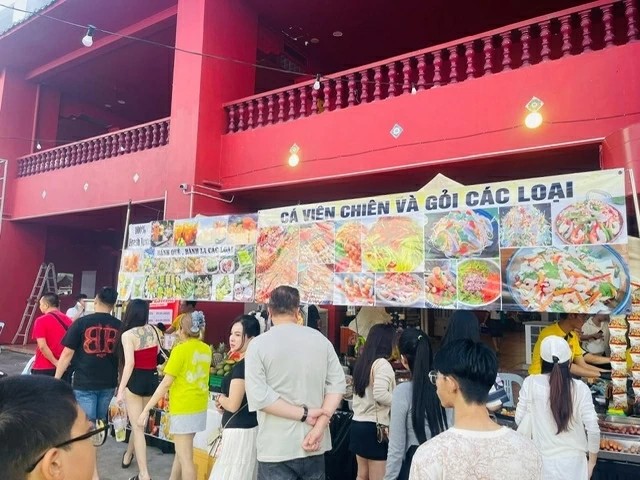 Hội chợ ẩm thực Tết Việt 2026 lan tỏa bản sắc văn hóa tại Malaysia