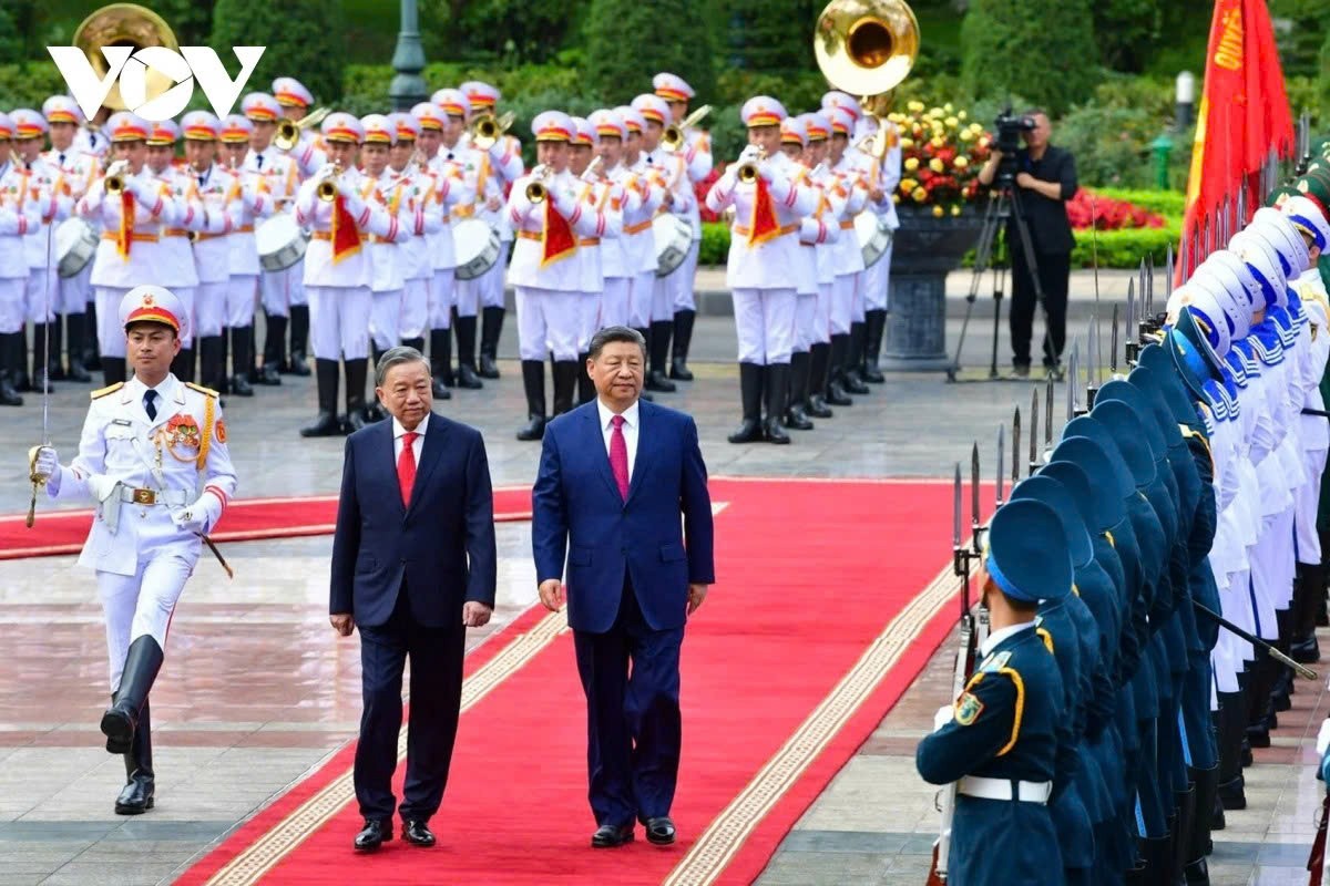 Tổng Bí thư Tô Lâm chủ trì lễ đón chính thức Tổng Bí thư, Chủ tịch nước Trung Quốc Tập Cận Bình thăm cấp Nhà nước đến Việt Nam Tổng Bí thư Tô Lâm chủ trì lễ đón chính thức Tổng Bí thư, Chủ tịch nước Trung Quốc Tập Cận Bình thăm cấp Nhà nước đến Việt Nam