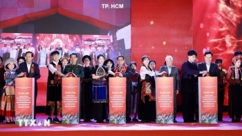 thu tuong xay dung truong hoc khu vuc mien nui dong bao dan toc de gieo chu giu nuoc