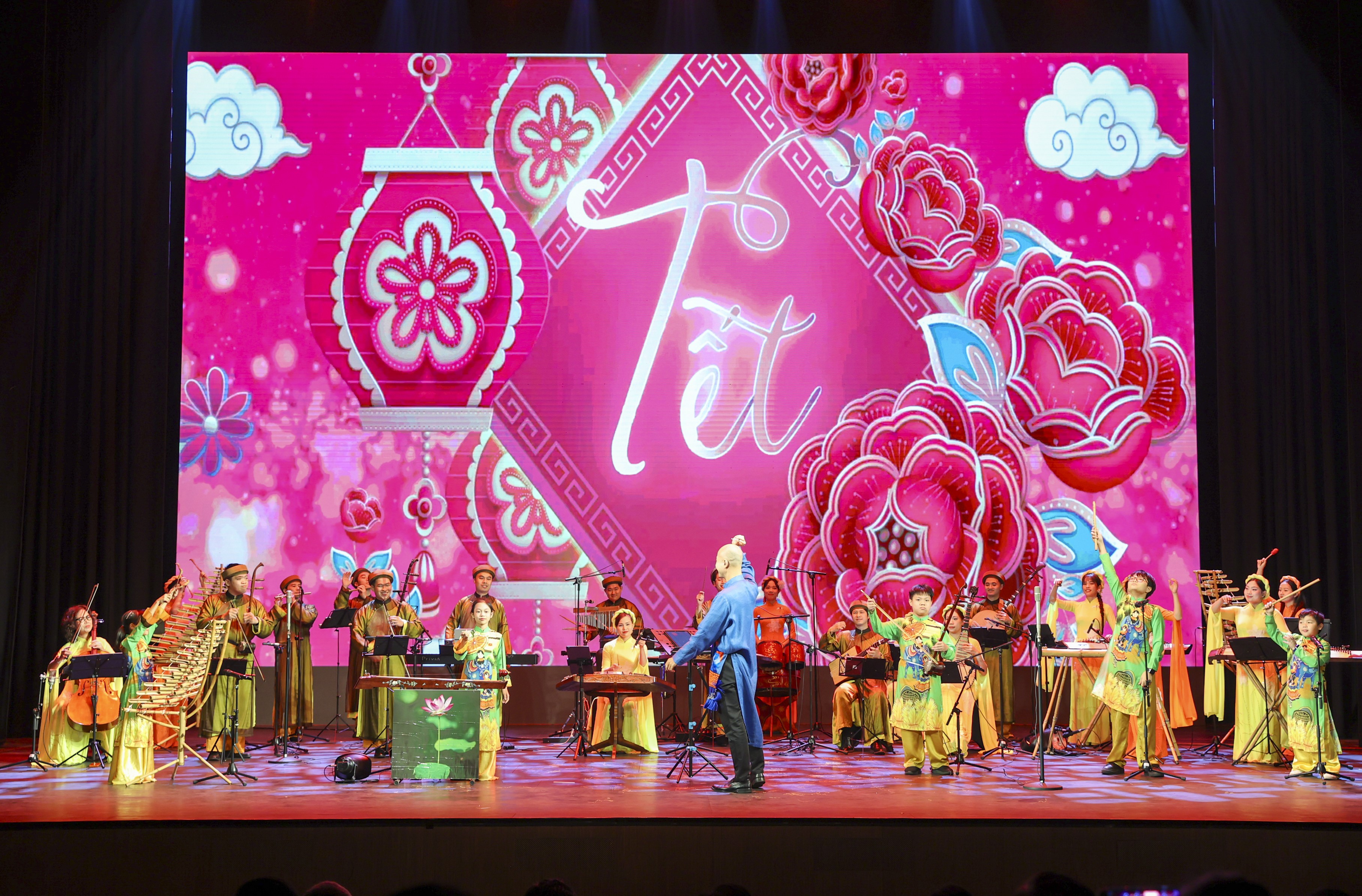 Lan tỏa tình hữu nghị qua giao lưu nghệ thuật quốc tế “Chào năm mới 2026”