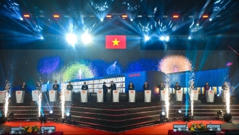 khoi cong xay dung nha may che tao chip ban dan dau tien tai viet nam