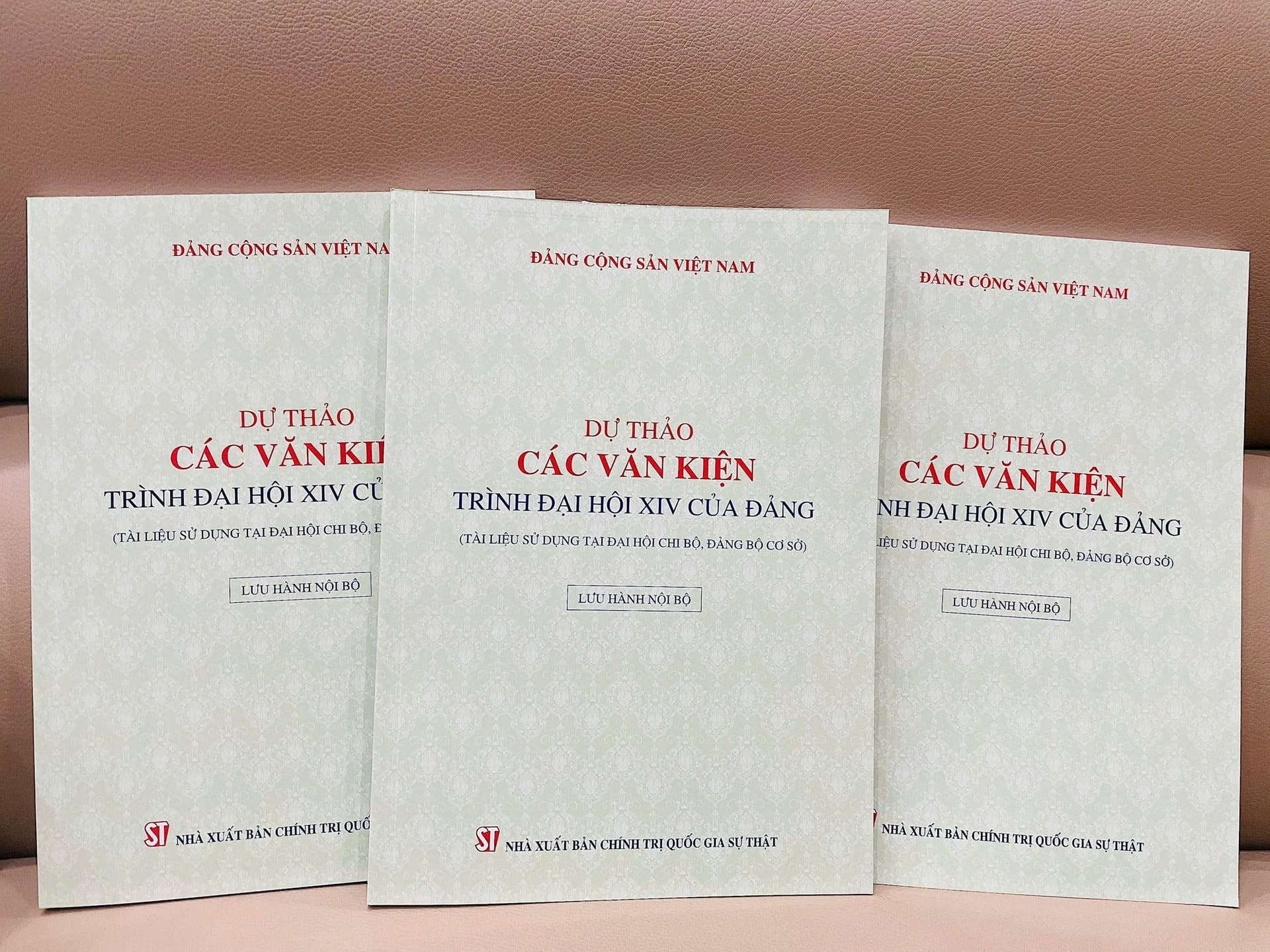 Tài liệu phục vụ việc thảo luận và góp ý kiến của đảng viên tại đại hội các chi bộ, đảng bộ cơ sở (xã, phường, thị trấn và tương đương).