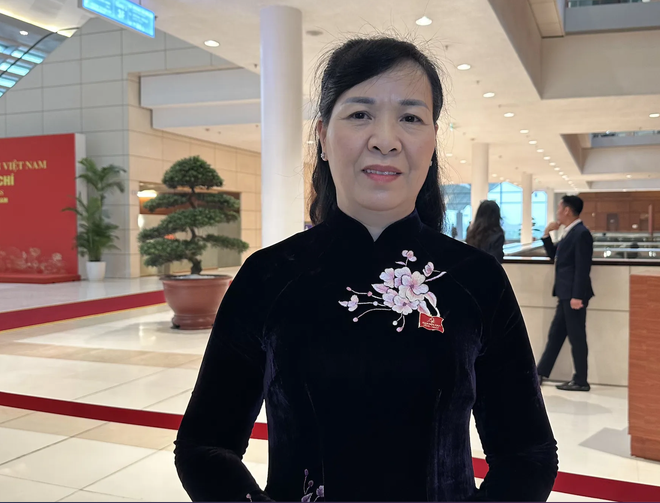 "Đại hội XIV sẽ bầu ra những người có đủ đức, đủ tài để lãnh đạo đất nước" "Đại hội XIV sẽ bầu ra những người có đủ đức, đủ tài để lãnh đạo đất nước"