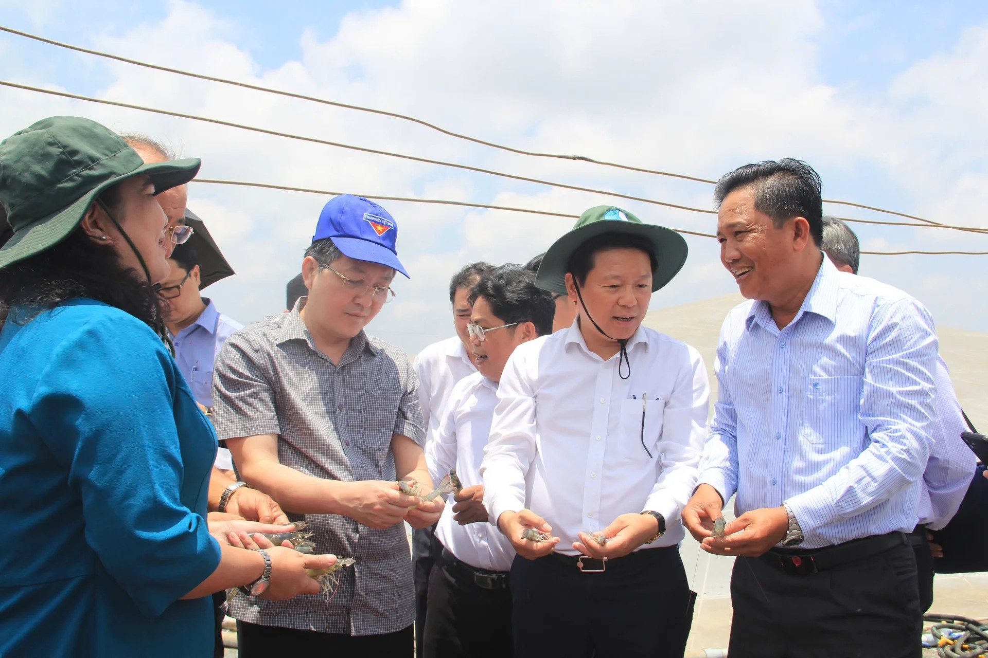 Chủ tịch Hội Nông dân Việt Nam Lương Quốc Đoàn: Phát huy vai trò, sức sáng tạo của nông dân trong kỷ nguyên mới đất nước Chủ tịch Hội Nông dân Việt Nam Lương Quốc Đoàn: Phát huy vai trò, sức sáng tạo của nông dân trong kỷ nguyên mới đất nước