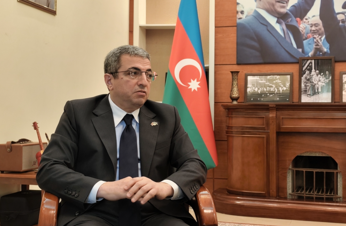 Đại sứ Azerbaijan: Lấy người dân làm trung tâm giúp nâng cao vị thế quốc tế của Việt Nam Đại sứ Azerbaijan: Lấy người dân làm trung tâm giúp nâng cao vị thế quốc tế của Việt Nam