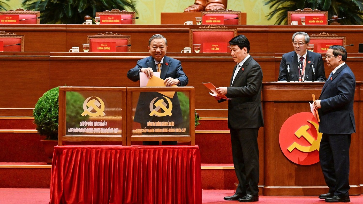 Đại hội XIV của Đảng: Sáng nay, Ban Chấp hành Trung ương khóa XIV họp phiên đầu tiên