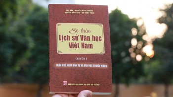 tai ban bo sach so thao lich su van hoc viet nam