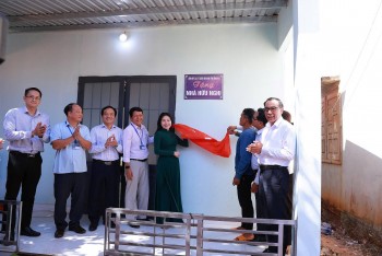 Đồng Nai: An cư mở lối cho con em đến trường