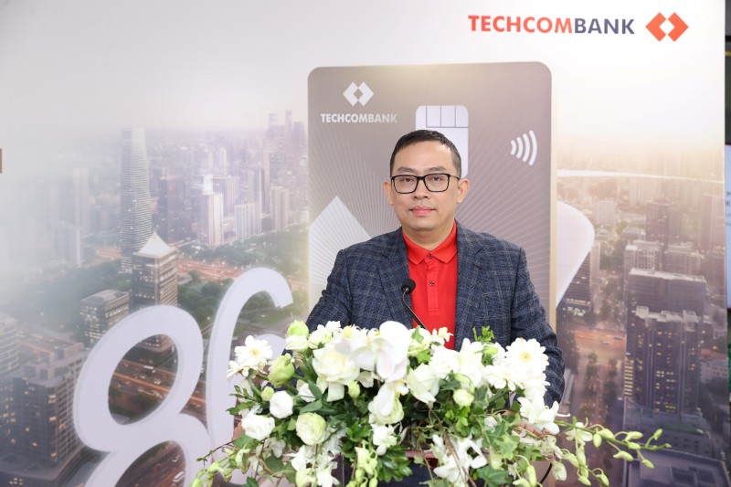 Techcombank ra mắt thẻ tín dụng Techcombank Visa Business Platinum