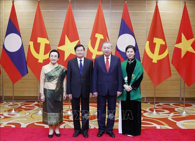 Chiêu đãi trọng thể chào mừng Tổng Bí thư, Chủ tịch nước Lào Thongloun Sisoulith và Phu nhân cùng Đoàn đại biểu cấp cao Lào