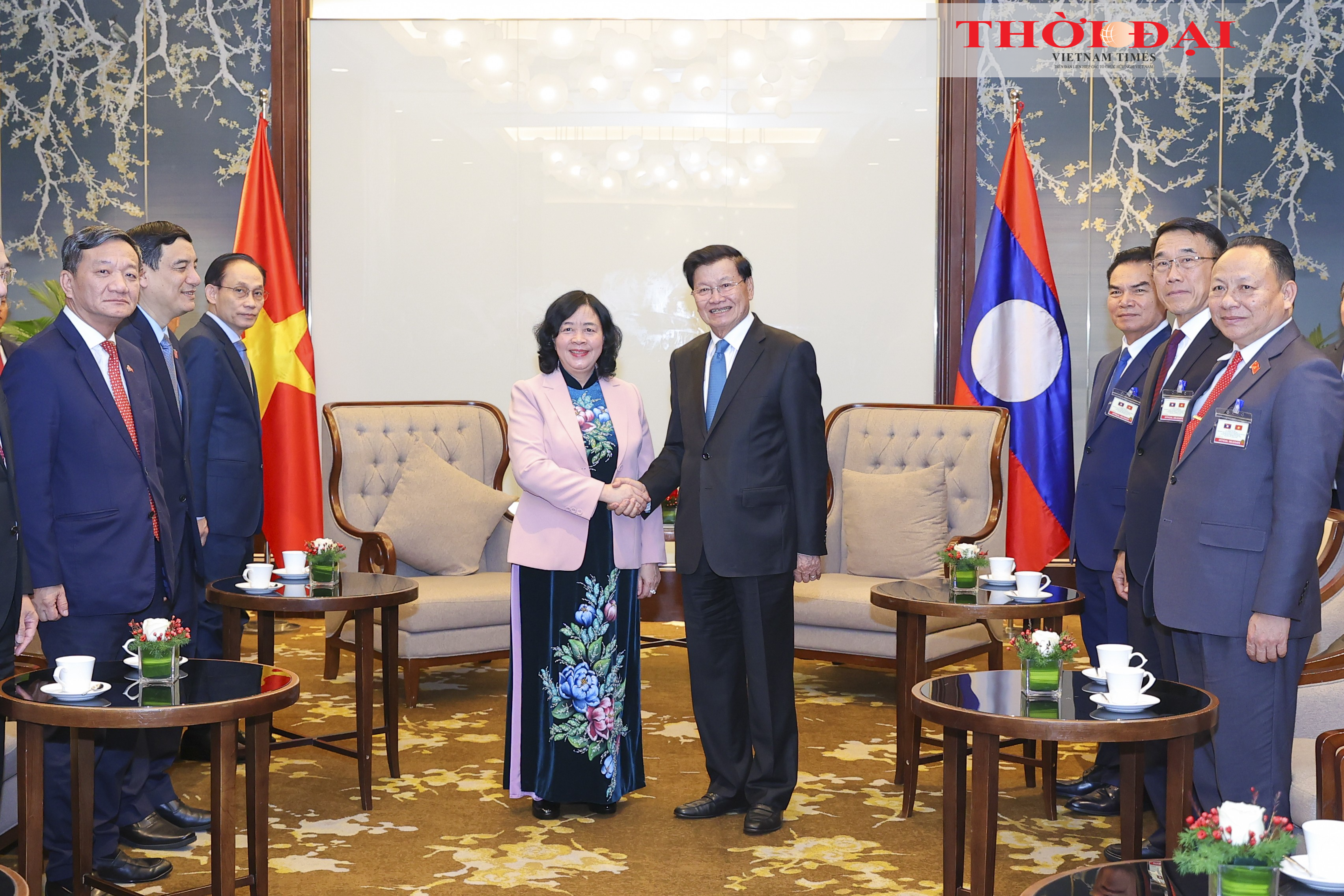 Tổng Bí thư, Chủ tịch nước Lào đánh giá cao vai trò của Mặt trận trong quan hệ Việt Nam - Lào