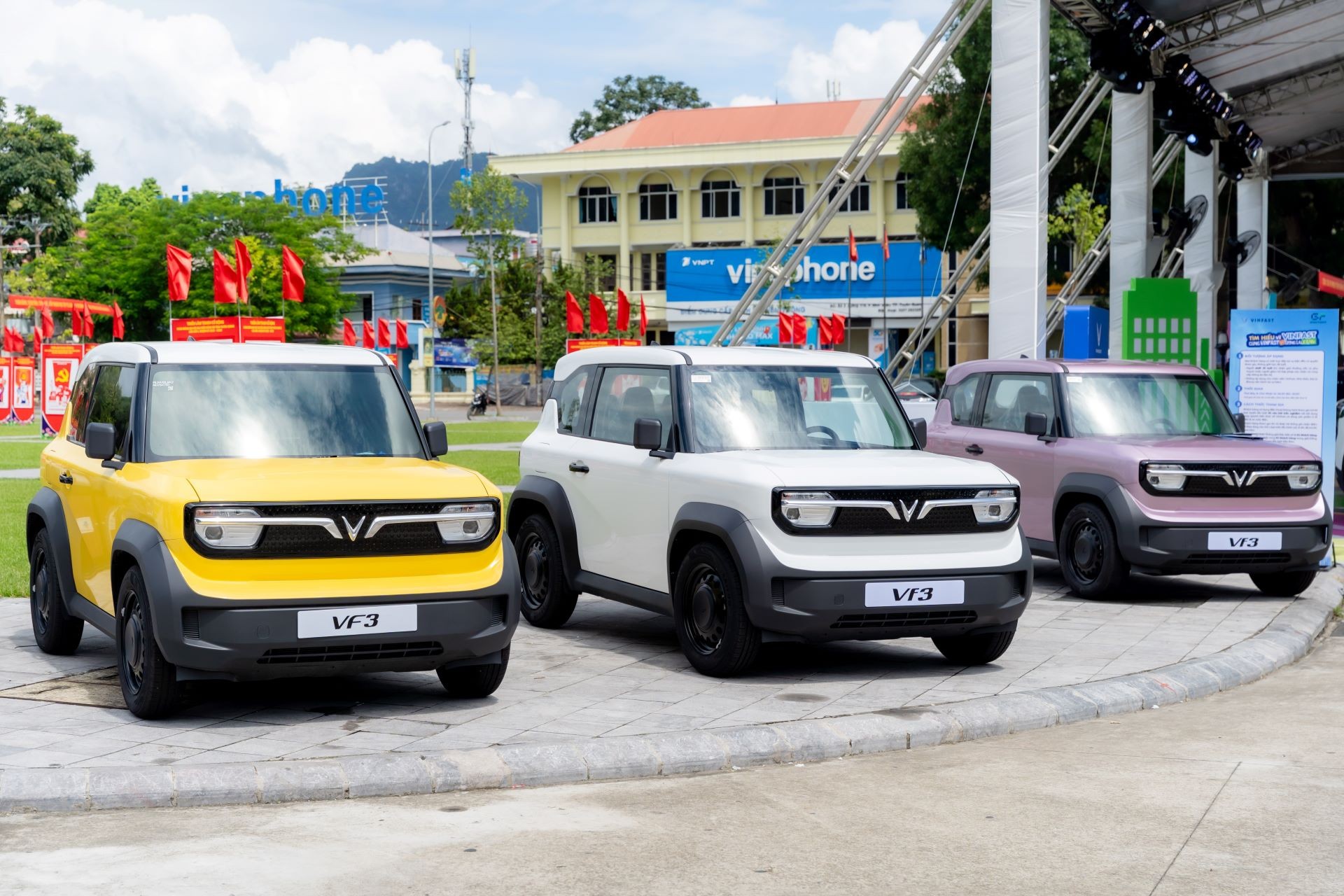 Muốn có xe chơi Tết? Chốt VinFast VF 3 nhẹ đầu với 0 đồng trả trước Muốn có xe chơi Tết? Chốt VinFast VF 3 nhẹ đầu với 0 đồng trả trước